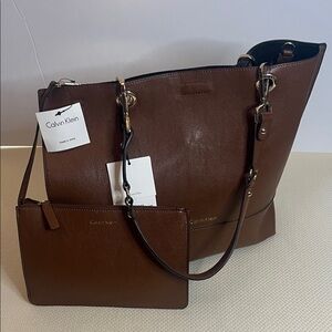 Calvin Klein Rich Brown Women's Tote Bag Set. NWT and dust bag.